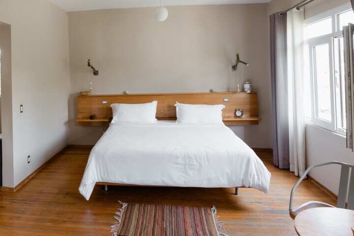 Room 8 of 41