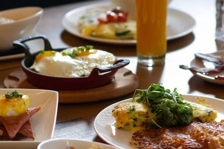 Breakfast meal