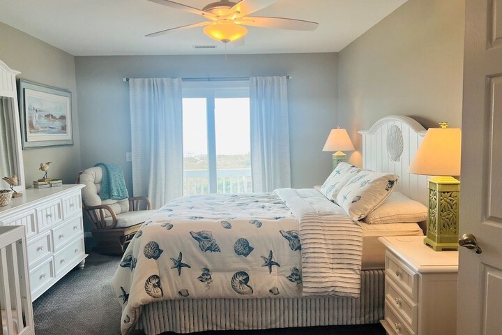 Room 10 of 61