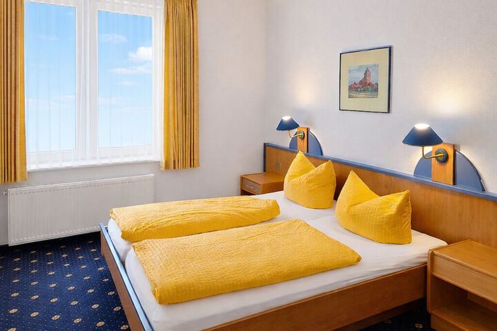 Room 6 of 29