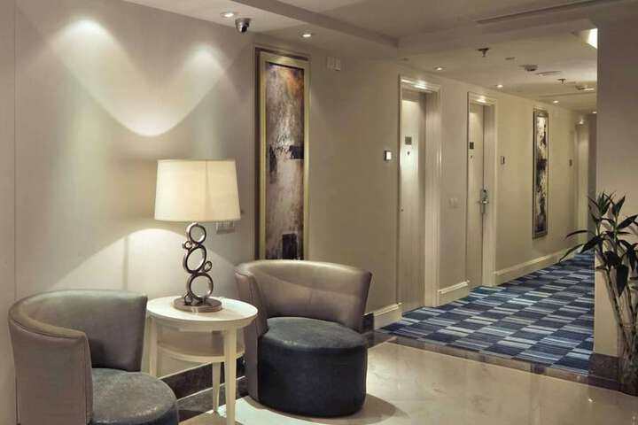 Hotel Lobby