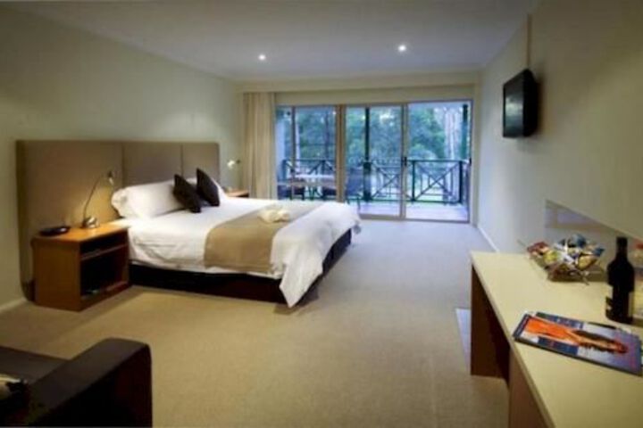 Room 3 of 14