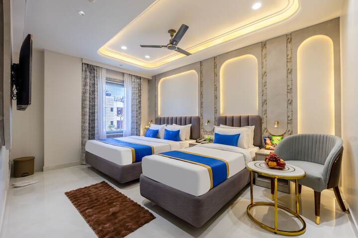 Room 63 of 129