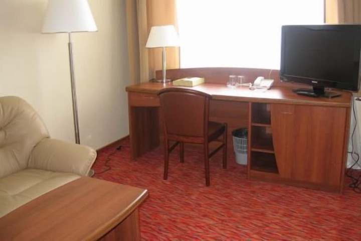 Room 68 of 115