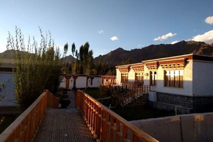 Hotel 64 of 86