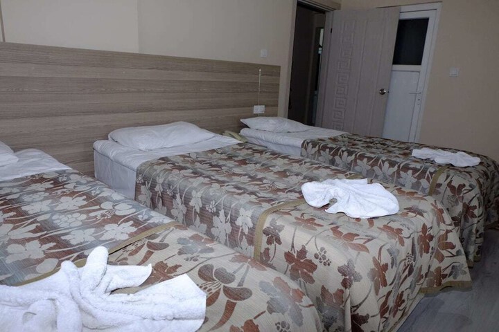 Room 5 of 26