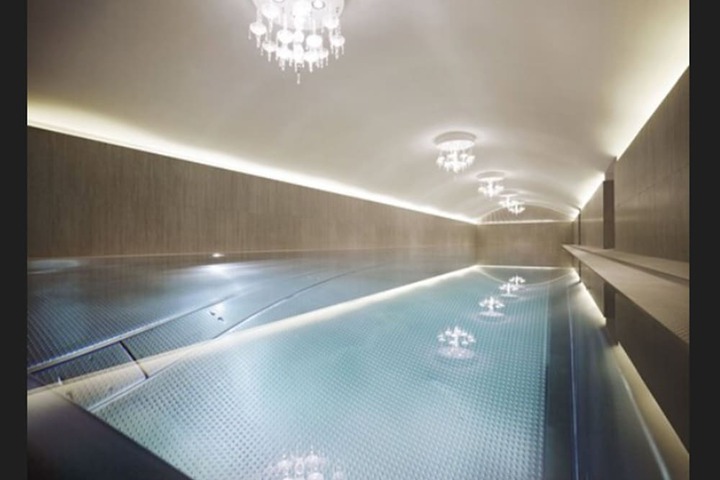 Pool 53 of 124
