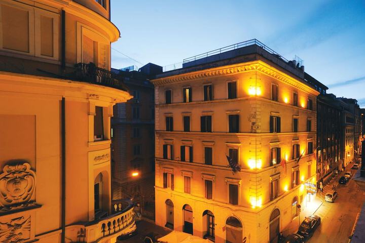 Hotel 68 of 68