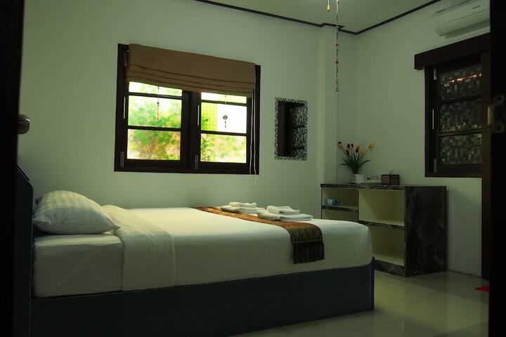 Room 5 of 45