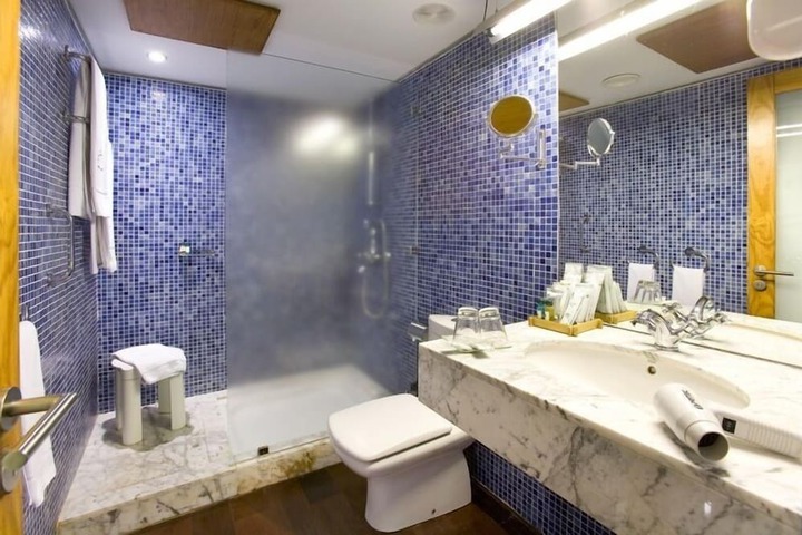 Bathroom Interior Photo