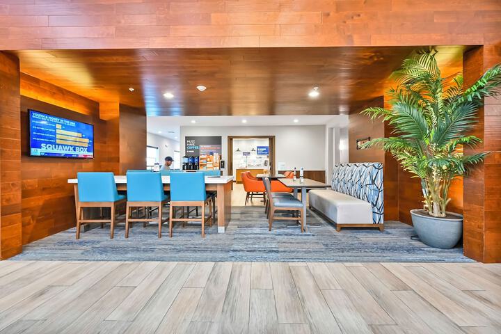 Hotel Interior 5 of 75