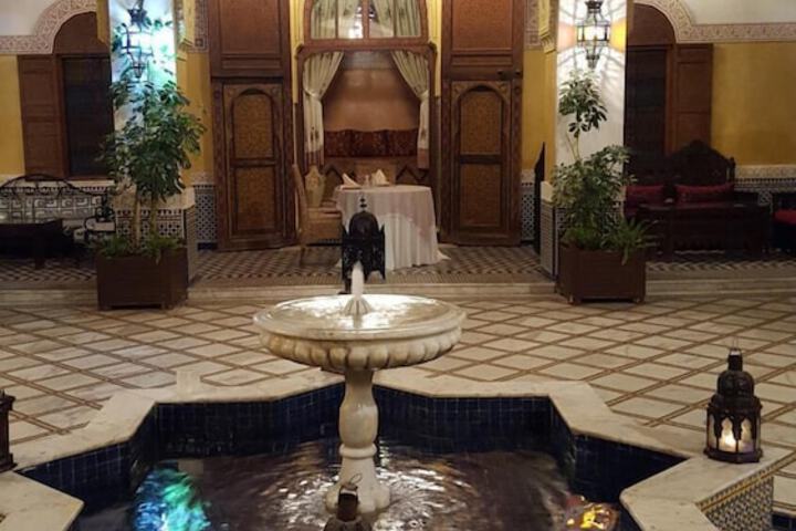 Hotel Lobby