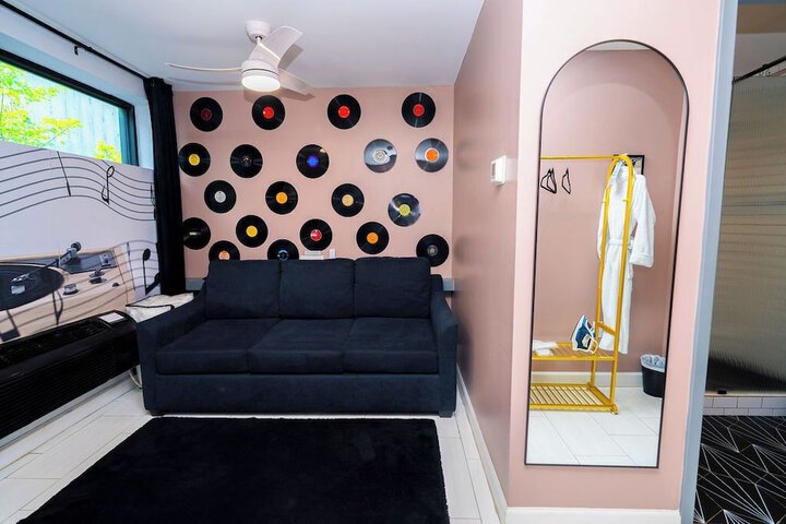Room 67 of 111