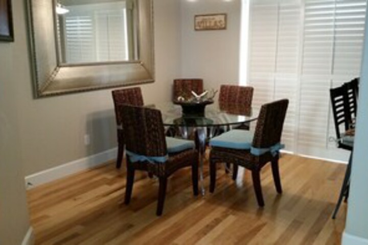 Room 6 of 22