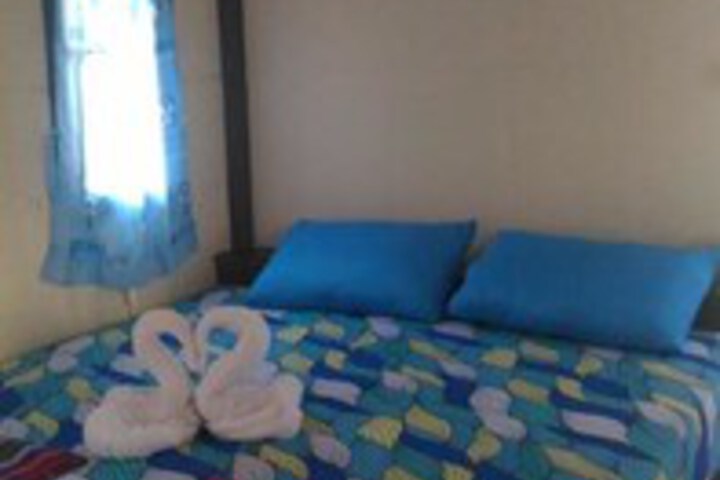 Room 21 of 25