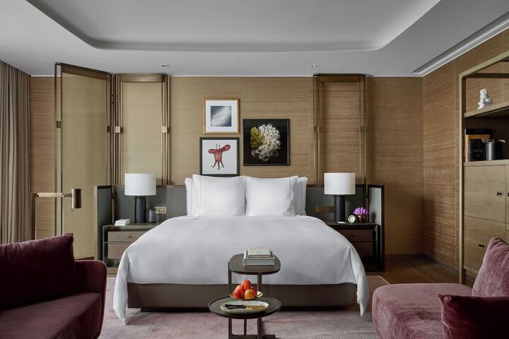 Room 47 of 154