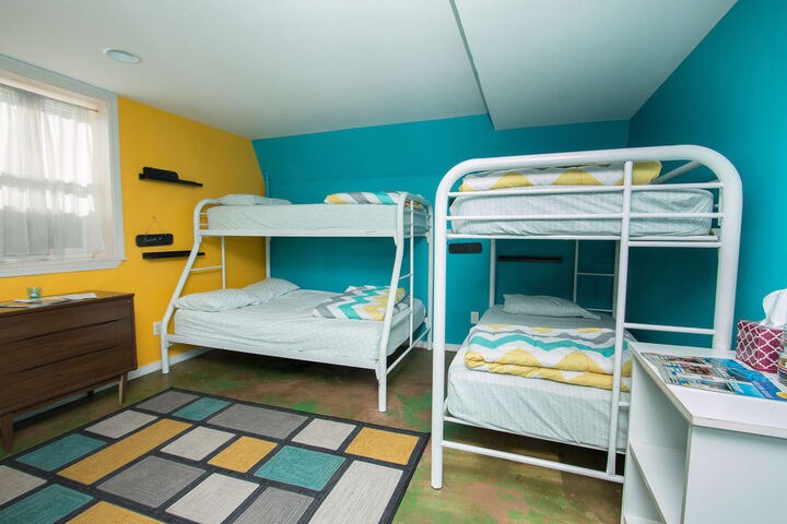 Room 11 of 43