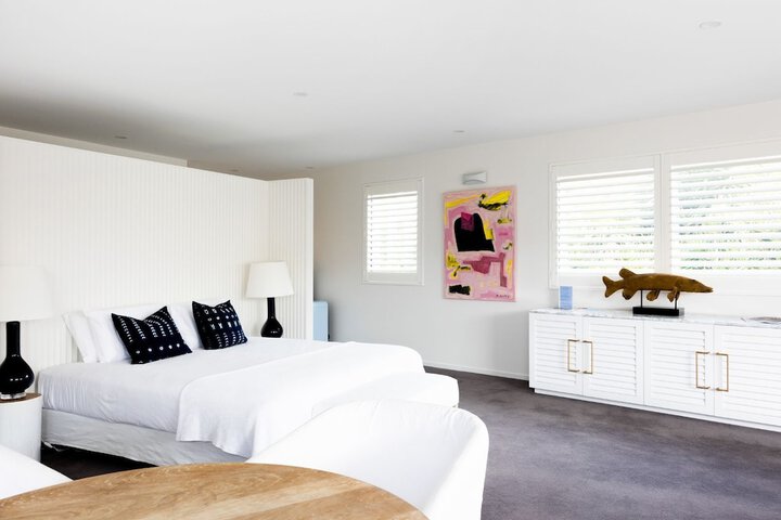 Room 21 of 83
