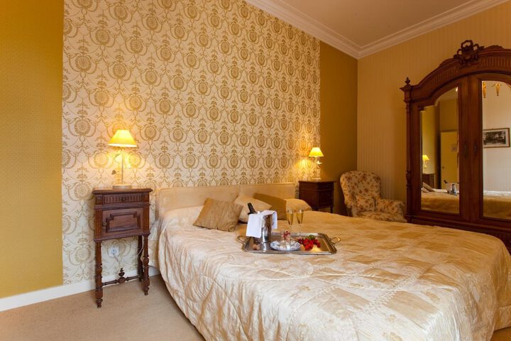 Room 18 of 58
