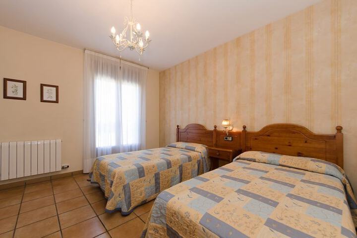 Room 5 of 21