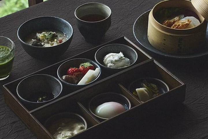 Breakfast/Coffee Service 74 of 79