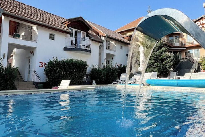 Pool 46 of 54