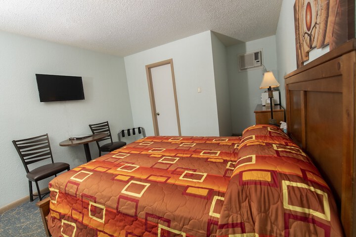 Room 18 of 154