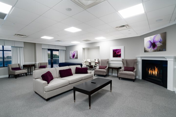 Room 10 of 82