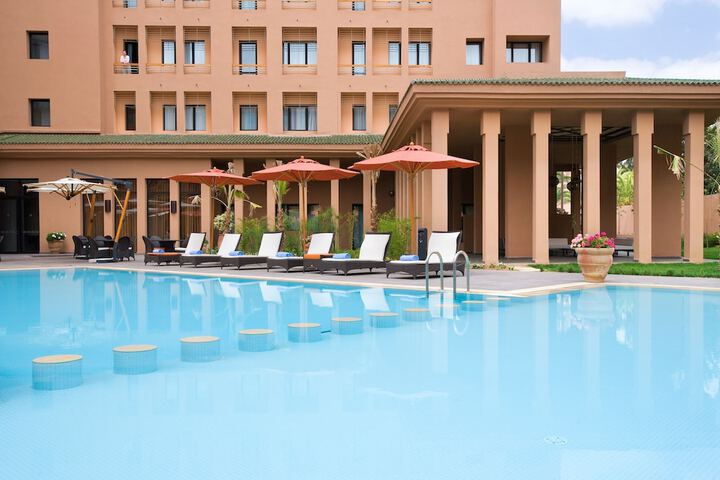 Pool 41 of 113