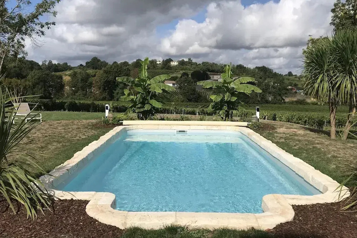 Pool 9 of 11