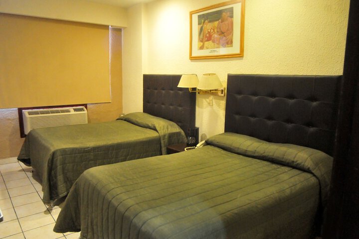 Room 41 of 106