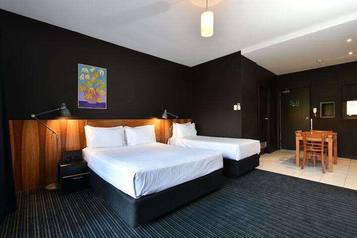 Room 7 of 38