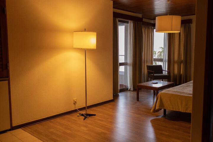 Room 60 of 128