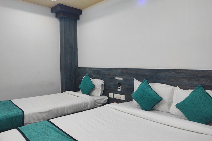 Room 5 of 42