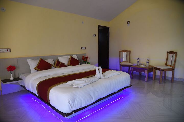 Room 7 of 26