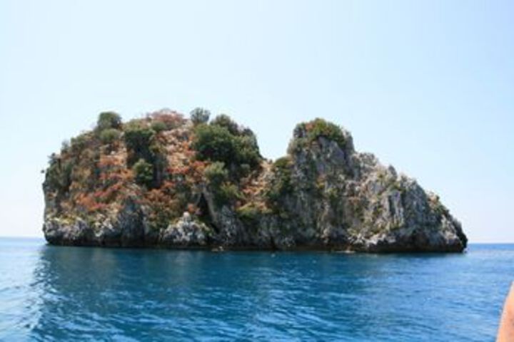 Beach 32 of 170