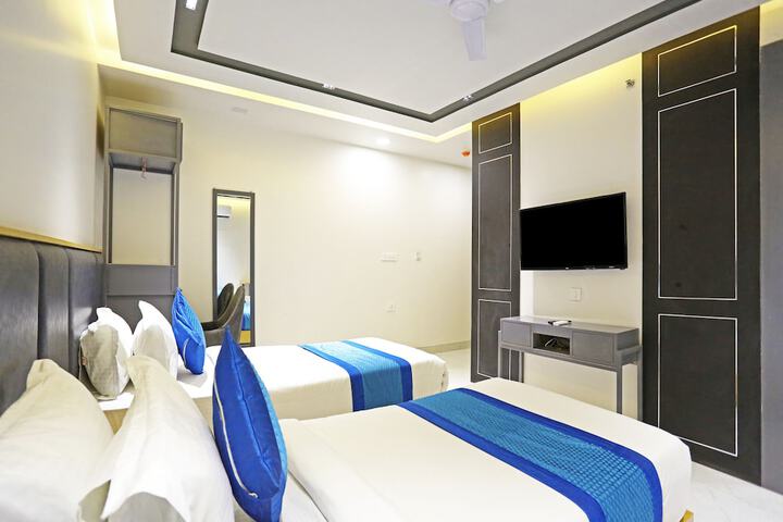 Room 19 of 54