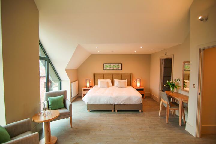 Room 14 of 56
