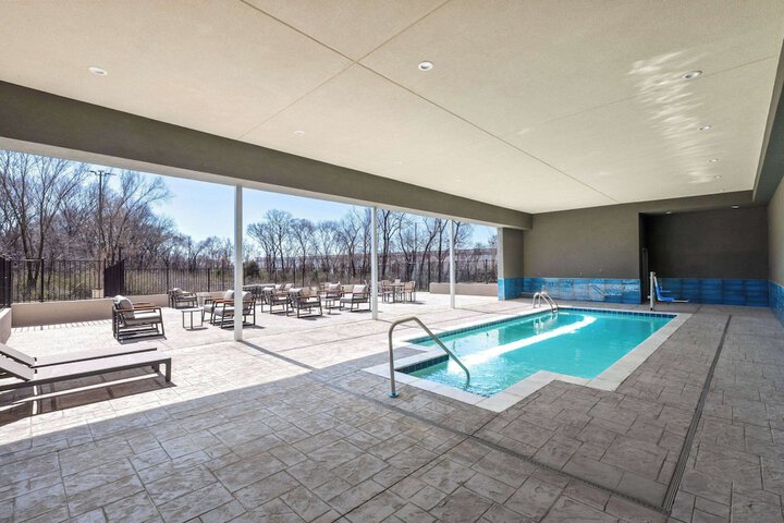 Pool 18 of 29