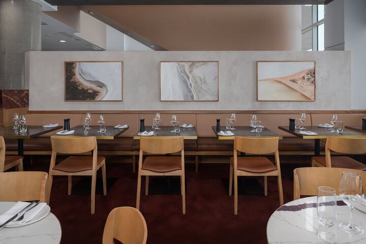 Dining 52 of 103