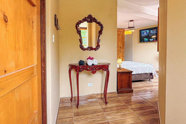 Room 10 of 199