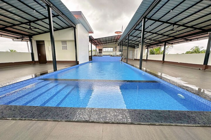 Pool 32 of 66