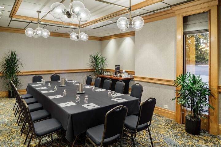 Meeting facility
