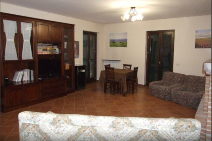 Room 18 of 43