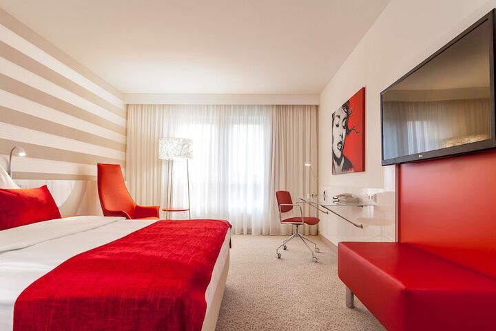 Room 29 of 306