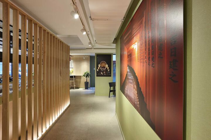 Ballroom/Hall 50 of 61