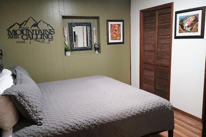 Room 9 of 61