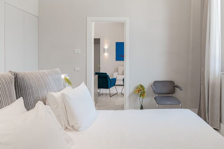 Room 18 of 79