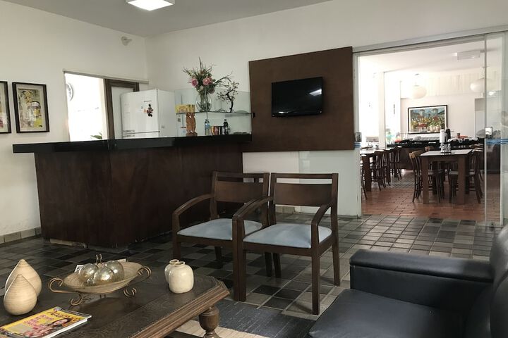 Concierge desk