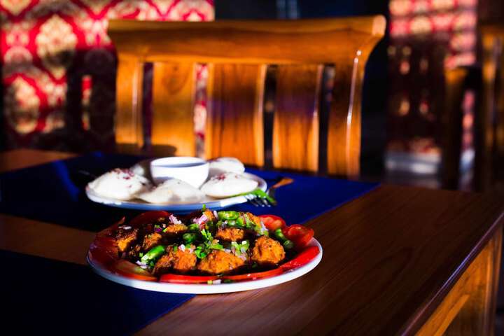 Dining 20 of 38